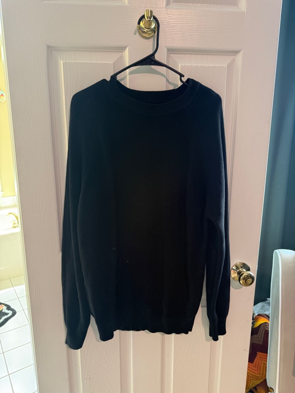 Zara Men's Black Crewneck Sweater